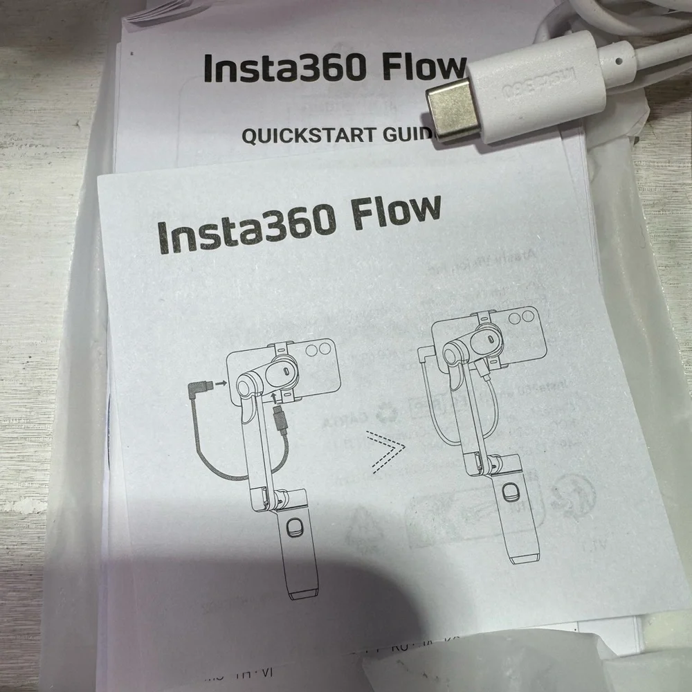 Insta 360 Flow Ai Powered Smartphone Gimbal Stabilizer Creator Kit